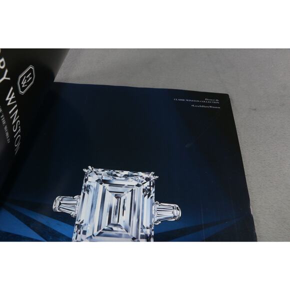 Veranda Magazine September/October 2022 “Living with Art” Bold Collecting - Picture 5 of 10